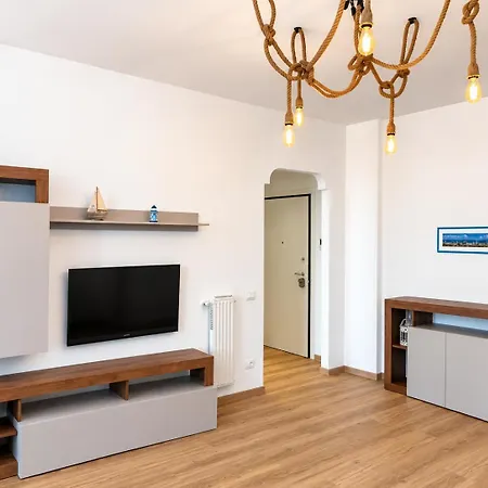 Flo House - Terrazza Sul Mare E Parcheggio Gratuito